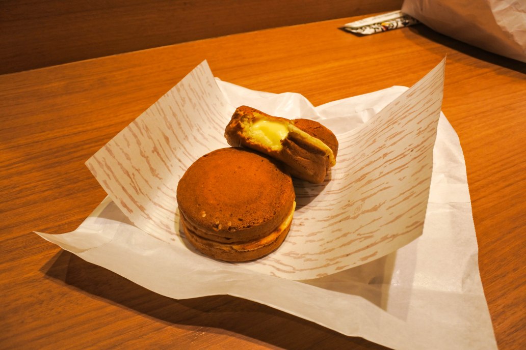 Tokyu Food Show Custard Cakes.jpg